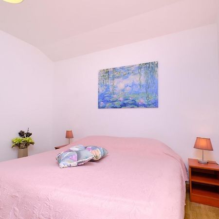 Apartments Vanda Mali Lošinj Екстериор снимка