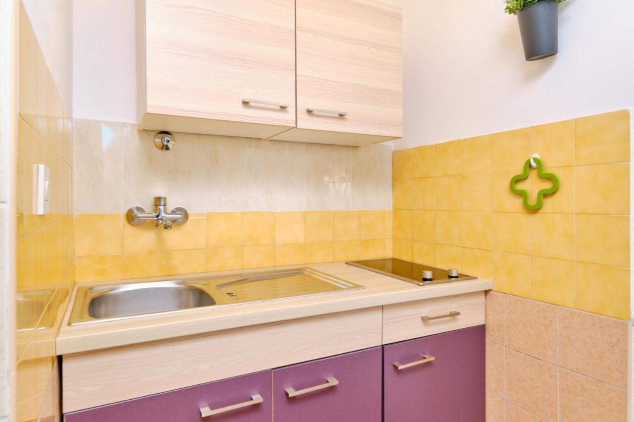 Apartments Vanda Mali Lošinj Екстериор снимка