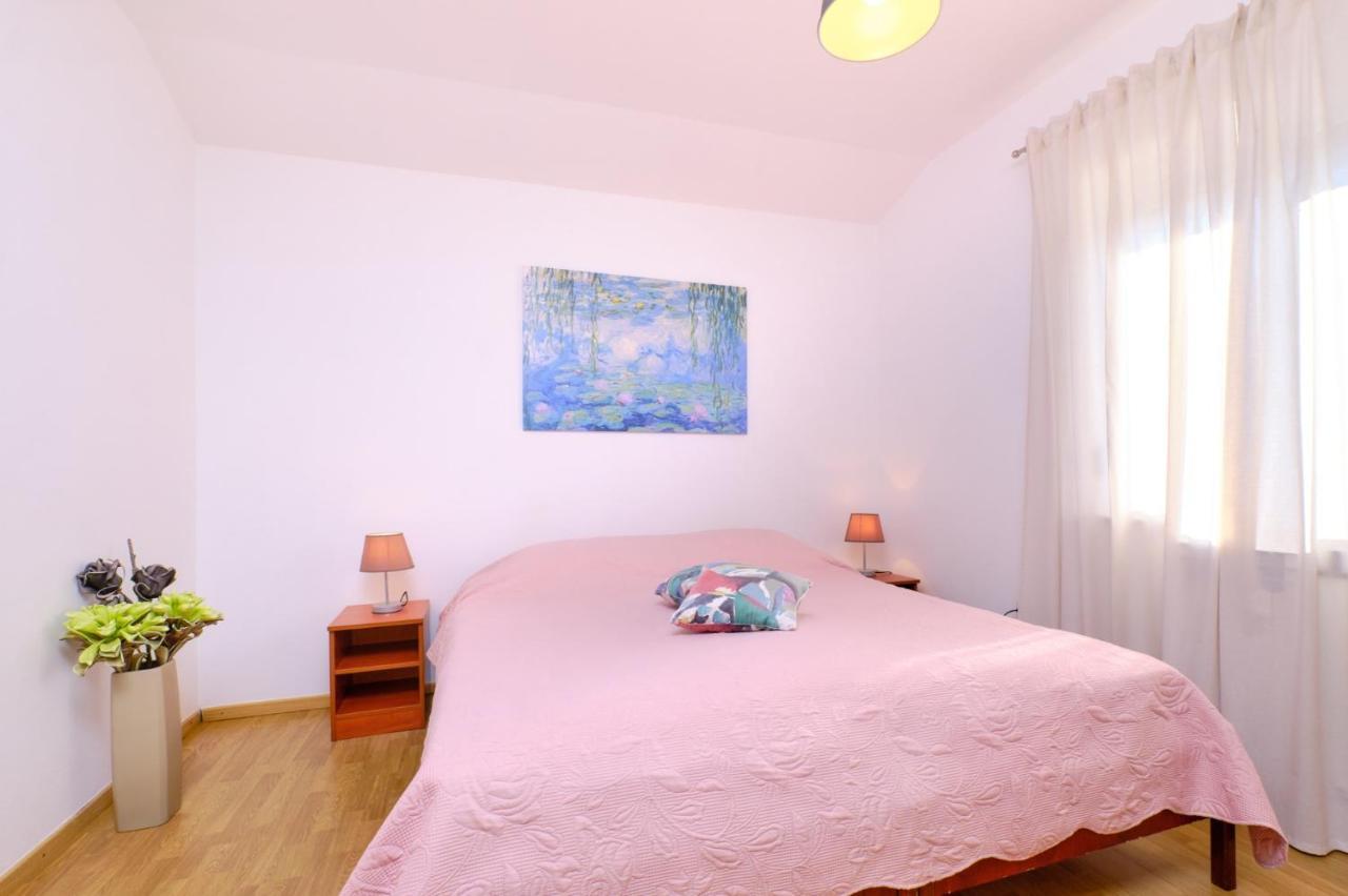 Apartments Vanda Mali Lošinj Екстериор снимка