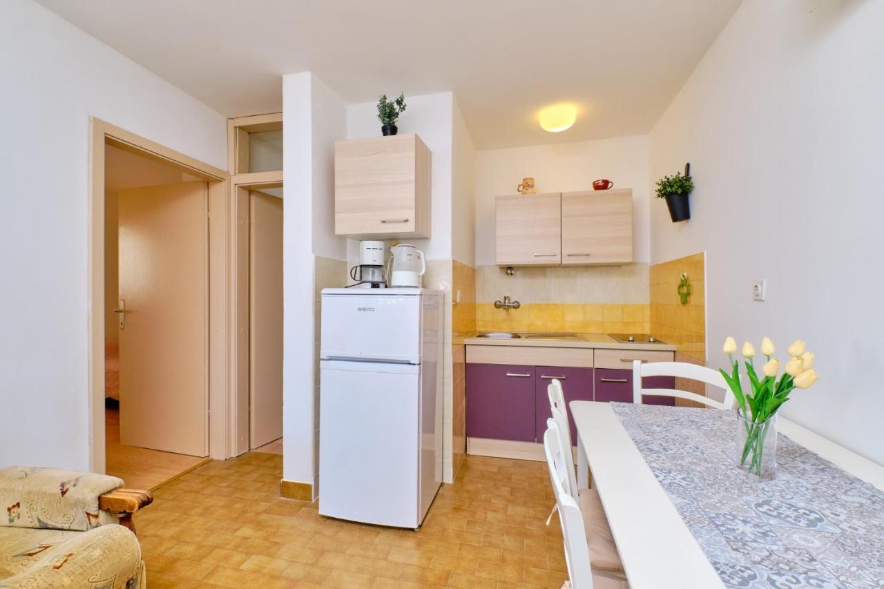 Apartments Vanda Mali Lošinj Екстериор снимка