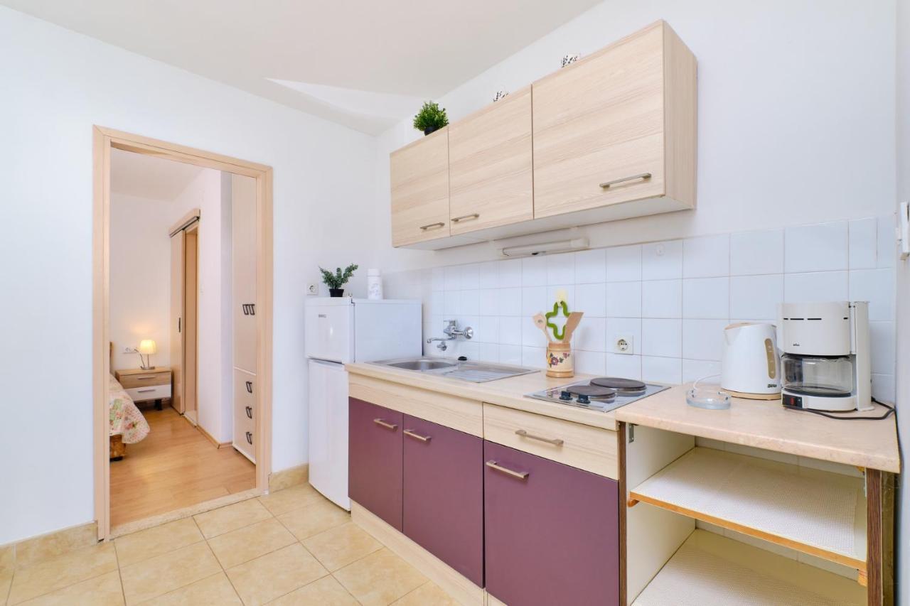 Apartments Vanda Mali Lošinj Екстериор снимка