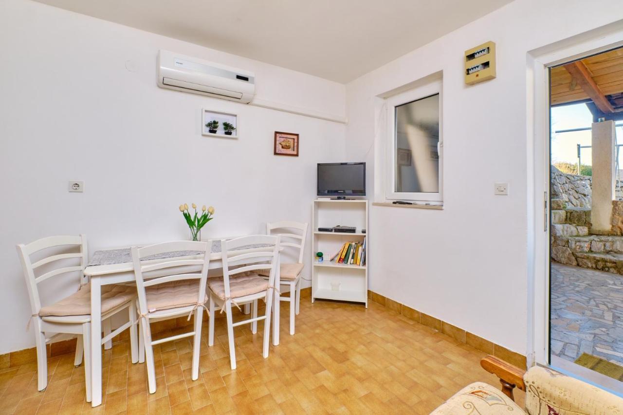 Apartments Vanda Mali Lošinj Екстериор снимка