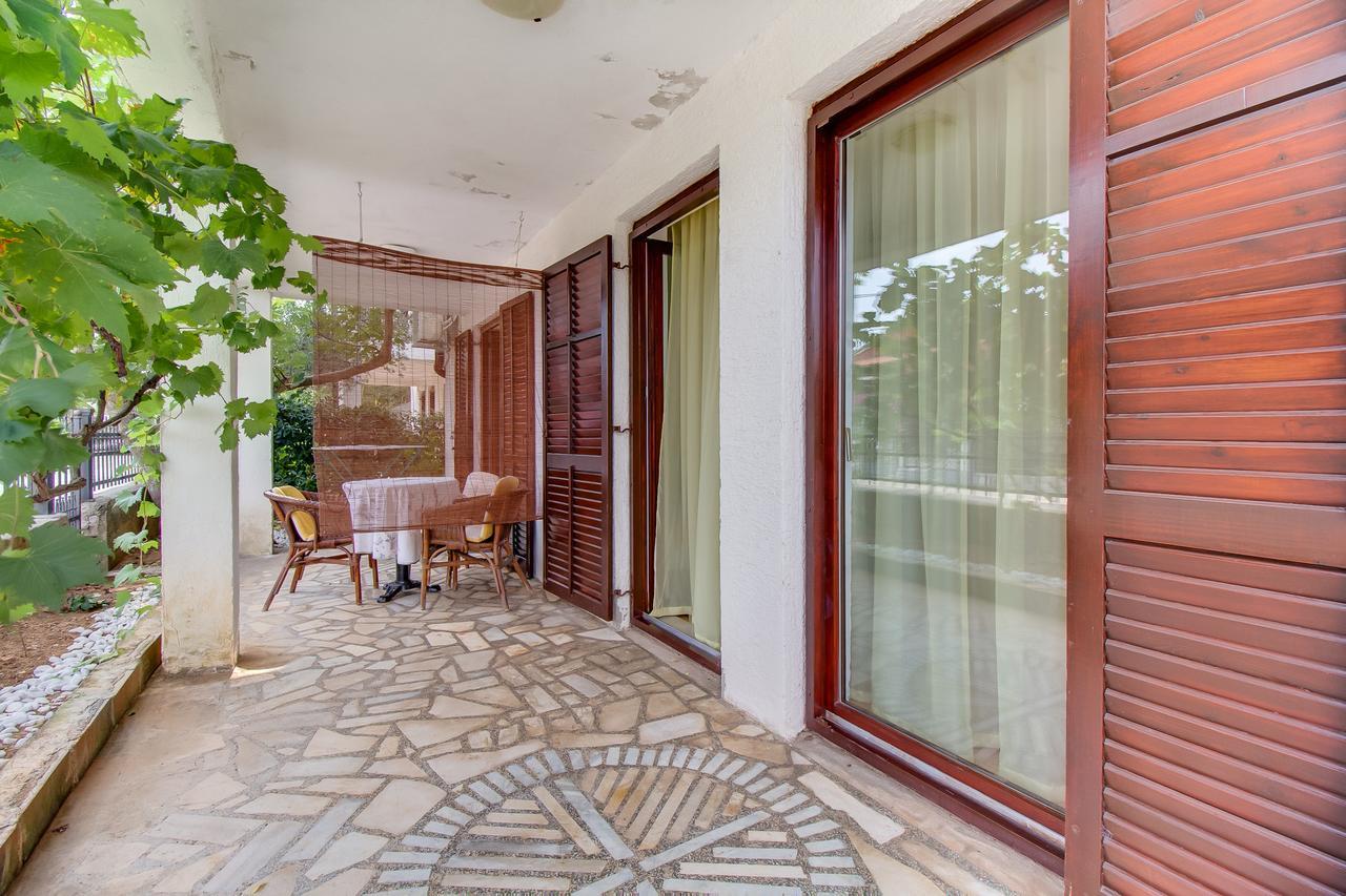 Apartments Vanda Mali Lošinj Екстериор снимка